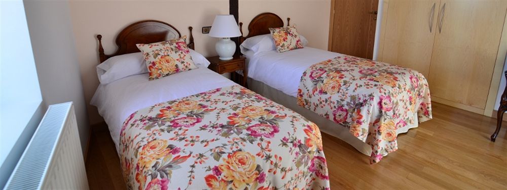Casa De La Cadena Guest House Asiain Ngoại thất bức ảnh